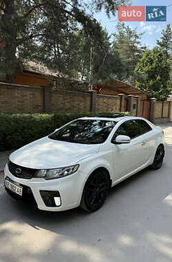 Седан Kia Cerato 2012 в Кам'янському