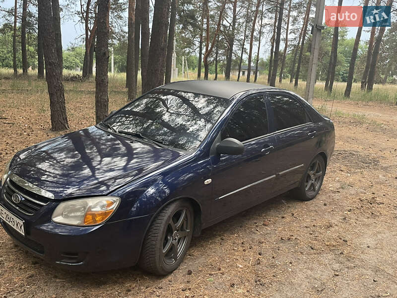 Седан Kia Cerato 2007 в 