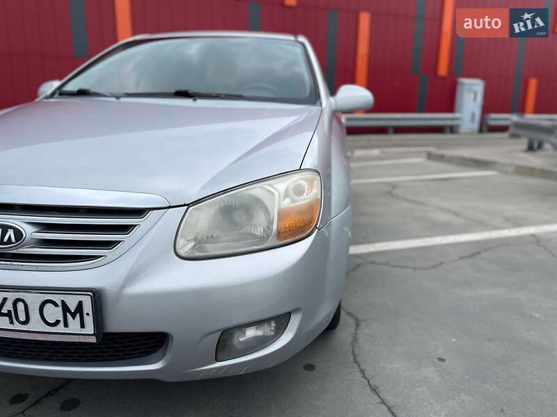 Седан Kia Cerato 2007 в Киеве