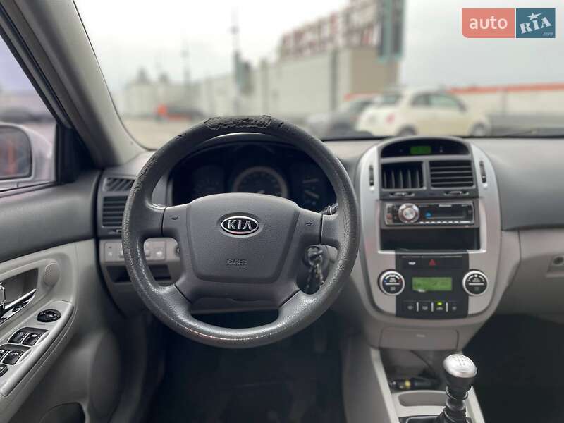 Седан Kia Cerato 2007 в Киеве