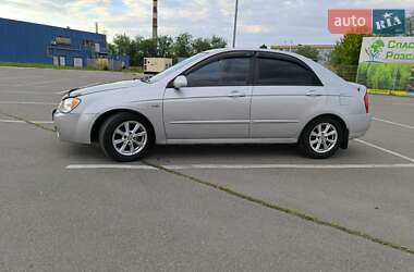 Седан Kia Cerato 2005 в Днепре