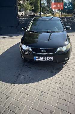 Седан Kia Cerato 2009 в Запорожье