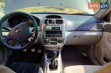 Седан Kia Cerato 2006 в Вознесенске