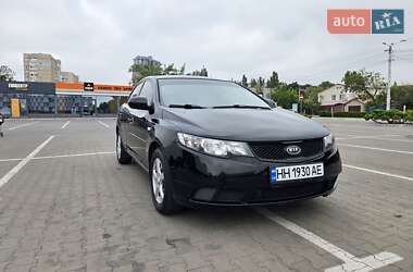 Седан Kia Cerato 2009 в Одессе