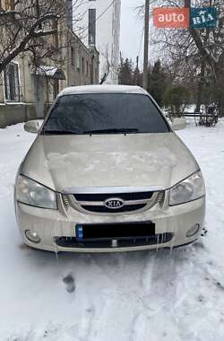 Седан Kia Cerato 2006 в Харькове