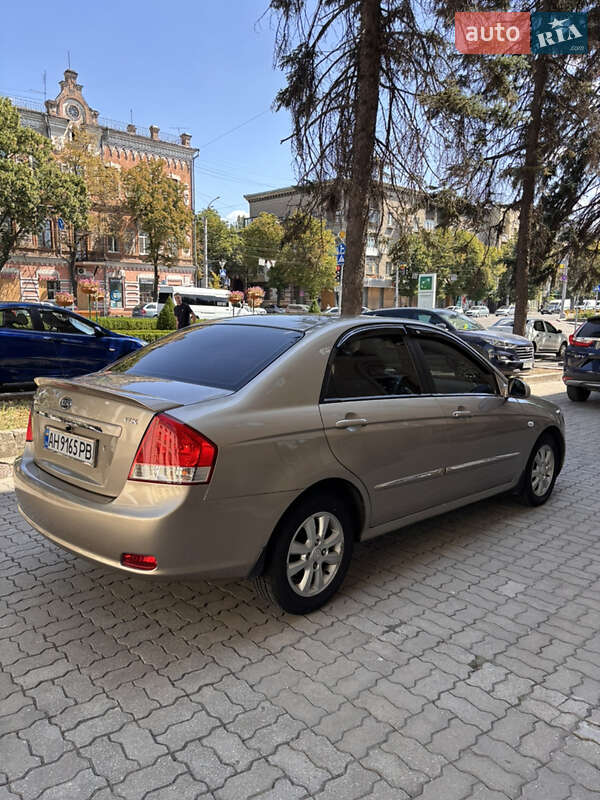Седан Kia Cerato 2007 в Запоріжжі