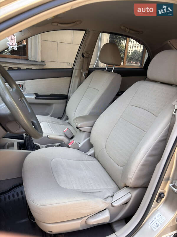 Седан Kia Cerato 2007 в Запоріжжі