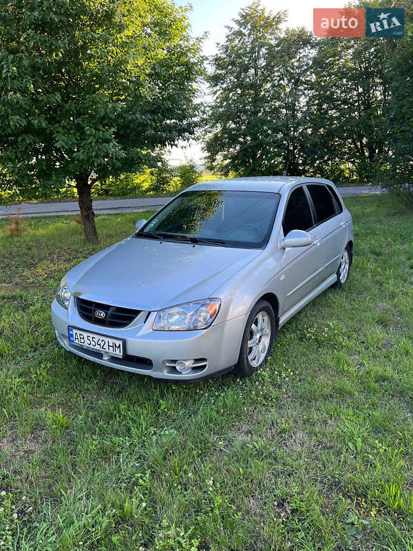 Kia Cerato 2005