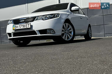 Седан Kia Cerato 2011 в Одесі