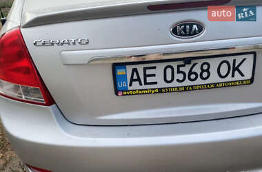 Седан Kia Cerato 2008 в Никополе