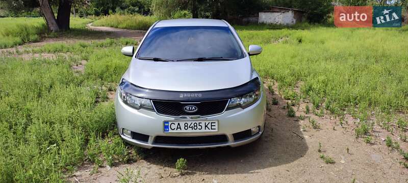 Седан Kia Cerato 2009 в Звенигородке