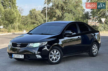 Седан Kia Cerato 2009 в Днепре