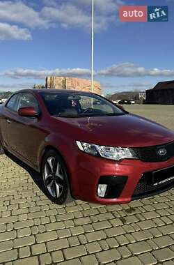 Купе Kia Cerato 2011 в Киеве