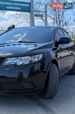 Седан Kia Cerato 2009 в Александрие