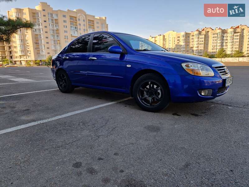 Седан Kia Cerato 2008 в Николаеве фото 10 Седан Kia Cerato 2008 в Николаеве