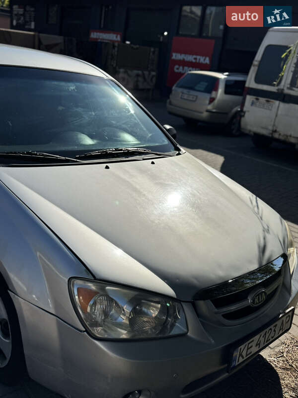Седан Kia Cerato 2006 в Полтаві