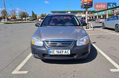 Седан Kia Cerato 2008 в Кривому Розі