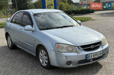 Седан Kia Cerato 2006 в Шепетовке