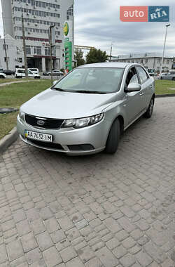 Седан Kia Cerato 2009 в Києві