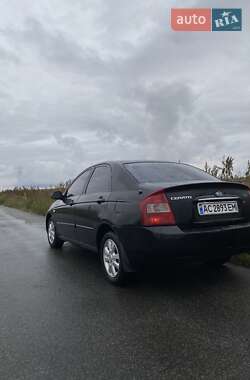 Седан Kia Cerato 2006 в Чернигове