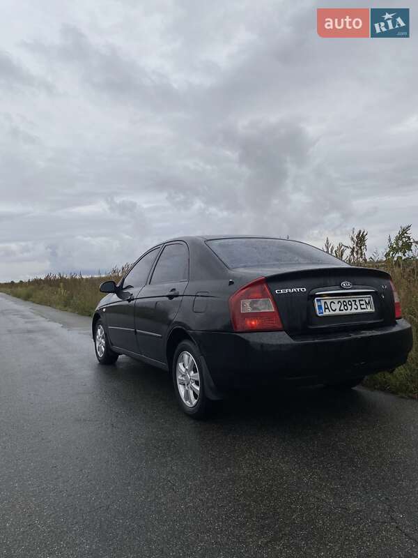 Kia Cerato 2006