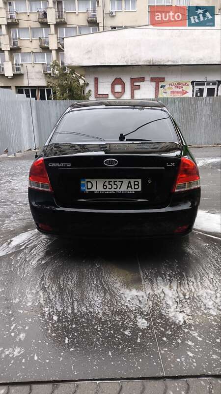 Седан Kia Cerato 2008 в Чернівцях