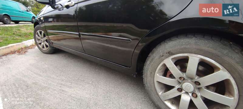 Седан Kia Cerato 2006 в Василькове