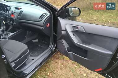 Седан Kia Cerato 2009 в 
