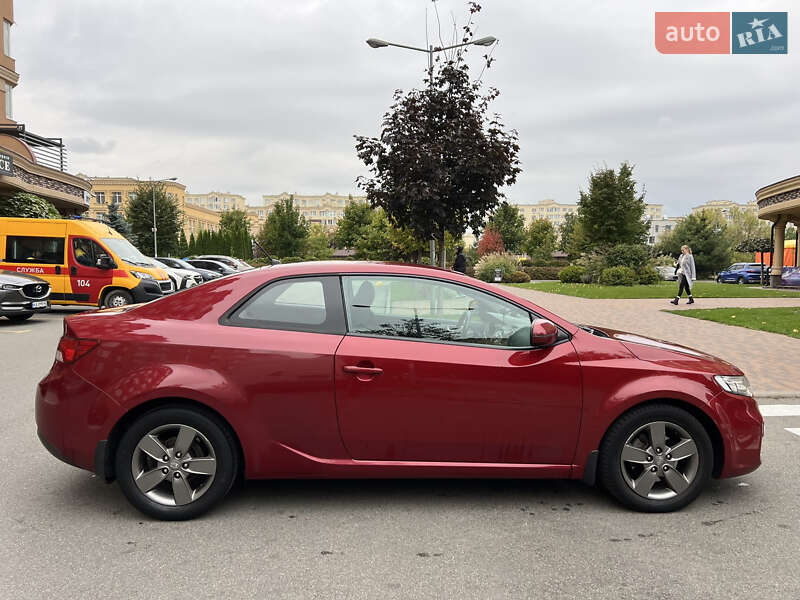 Купе Kia Cerato 2011 в Києві