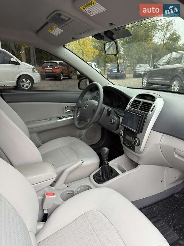 Седан Kia Cerato 2008 в Черкасах фото 11 Седан Kia Cerato 2008 в Черкасах