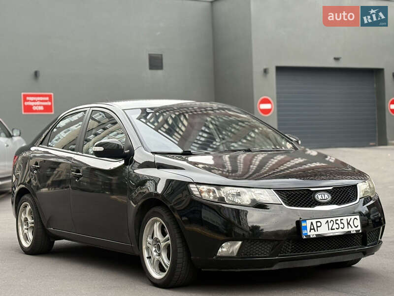 Седан Kia Cerato 2009 в Дніпрі фото 2 Седан Kia Cerato 2009 в Дніпрі