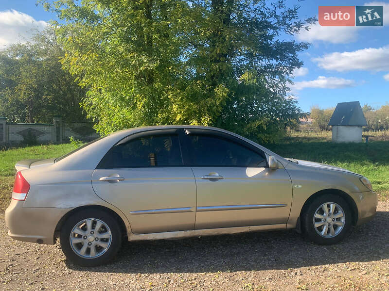 Седан Kia Cerato 2006 в Белой Церкви