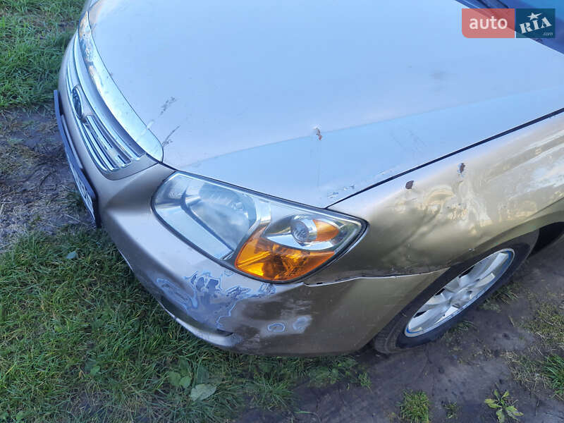 Седан Kia Cerato 2006 в Белой Церкви