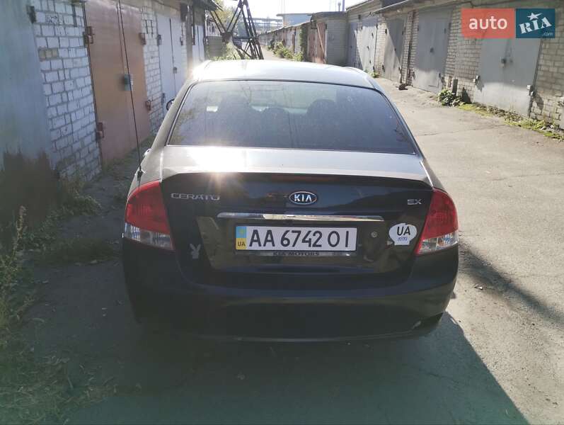 Седан Kia Cerato 2008 в Києві