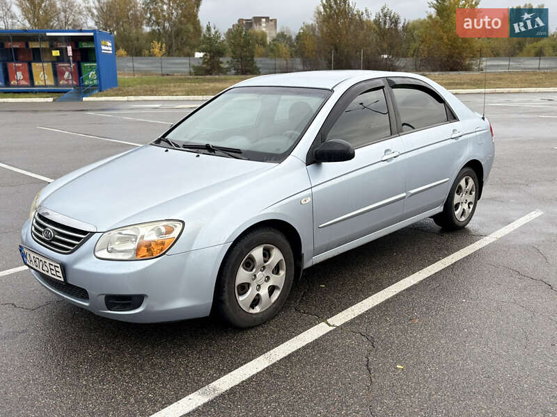 Седан Kia Cerato 2008 в Киеве