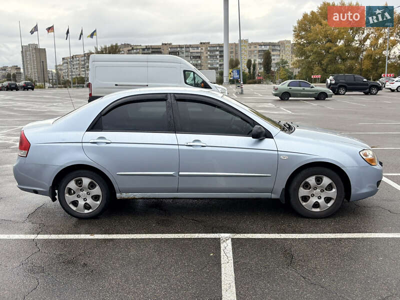 Седан Kia Cerato 2008 в Киеве