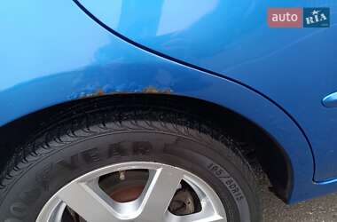 Седан Kia Cerato 2007 в 