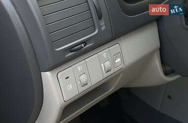 Седан Kia Cerato 2008 в 
