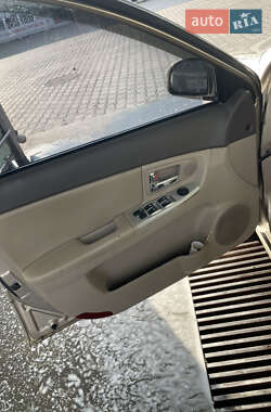 Седан Kia Cerato 2008 в 
