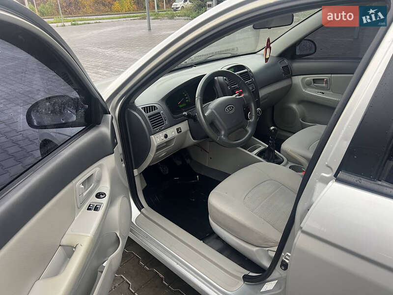 Седан Kia Cerato 2008 в Полтаві