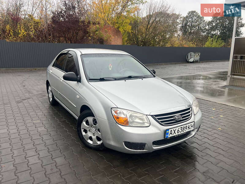 Седан Kia Cerato 2008 в Полтаві