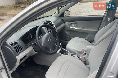 Седан Kia Cerato 2006 в 