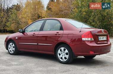 Седан Kia Cerato 2007 в 