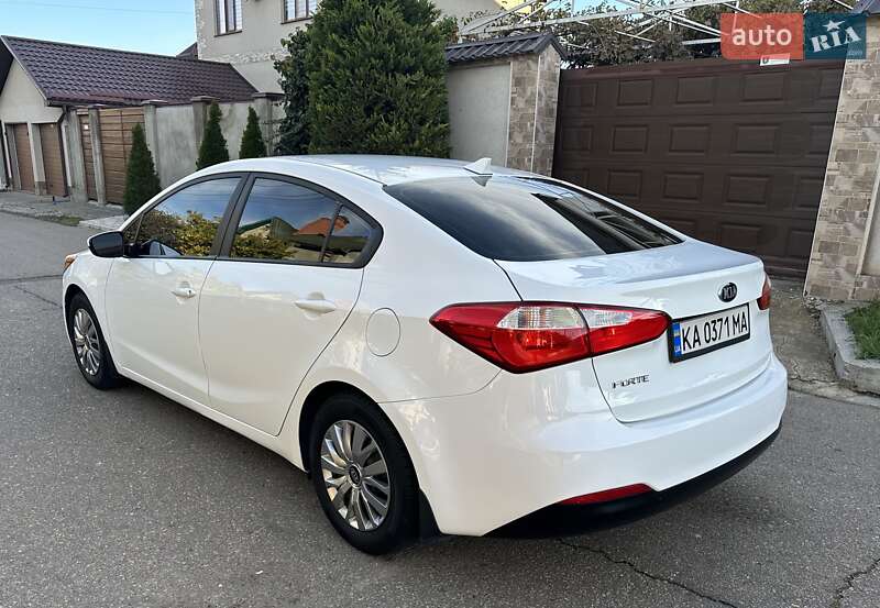 Седан Kia Cerato 2016 в Одессе фото 5 Седан Kia Cerato 2016 в Одессе