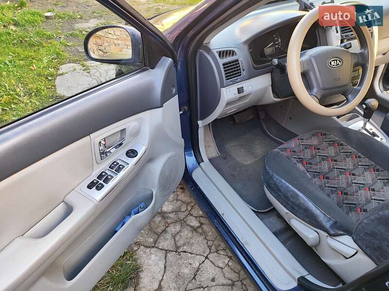 Седан Kia Cerato 2007 в Львові