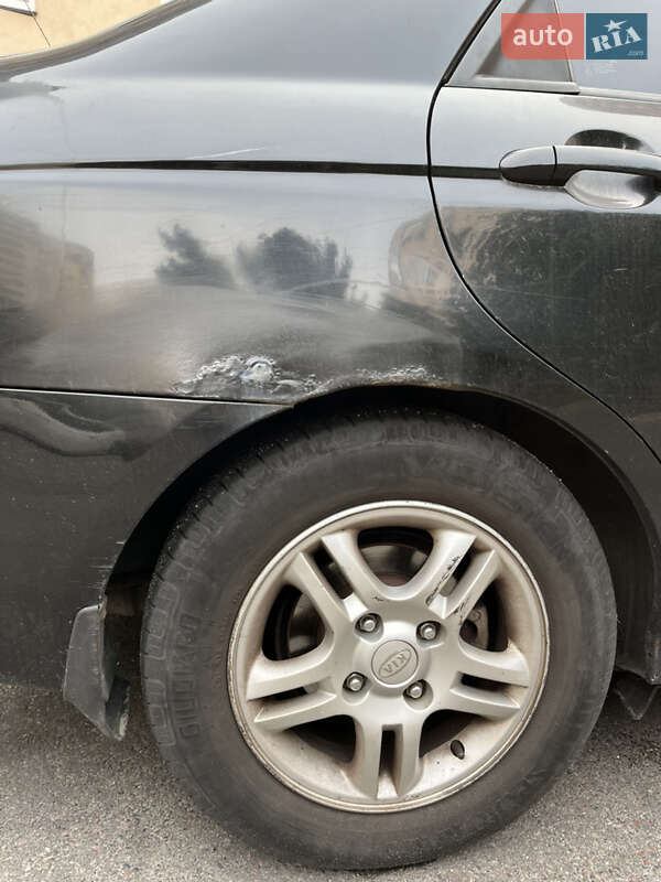 Седан Kia Cerato 2006 в Киеве