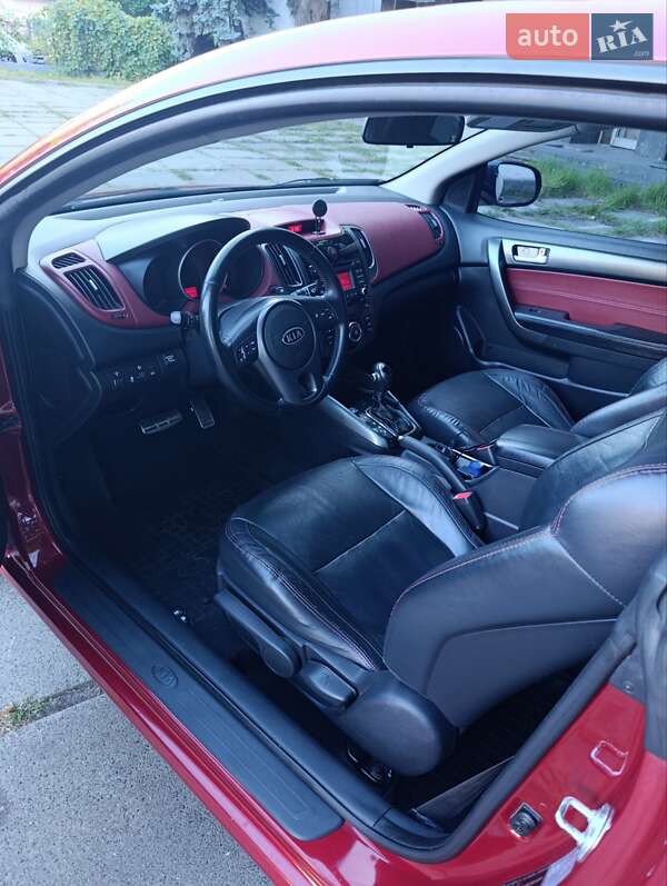 Купе Kia Cerato 2011 в Киеве фото 17 Купе Kia Cerato 2011 в Киеве