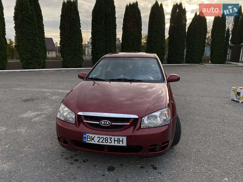 Kia Cerato 2006