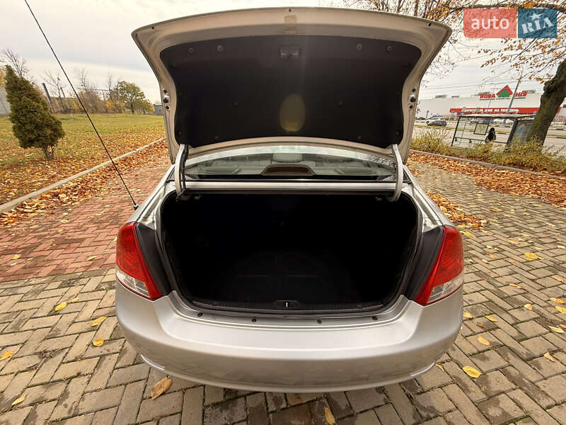 Седан Kia Cerato 2008 в Харькове