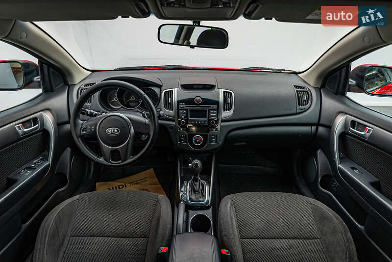 Купе Kia Cerato 2011 в Киеве